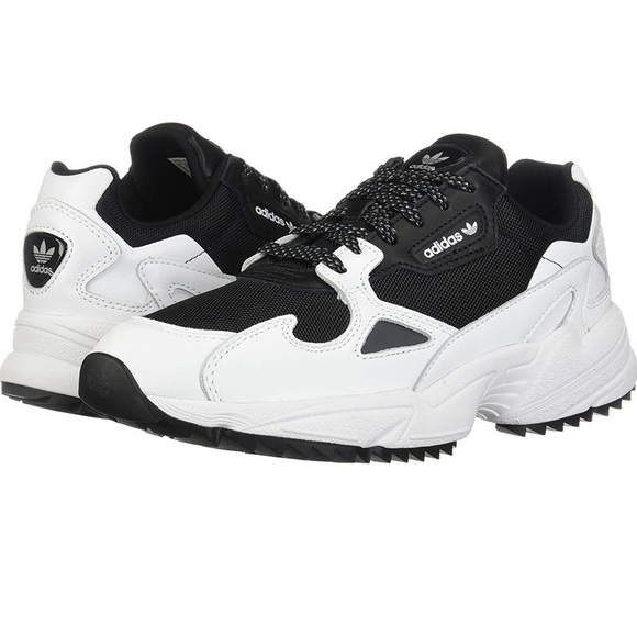 Wmns Adidas Falcon Size 9 - Picture 1 of 14